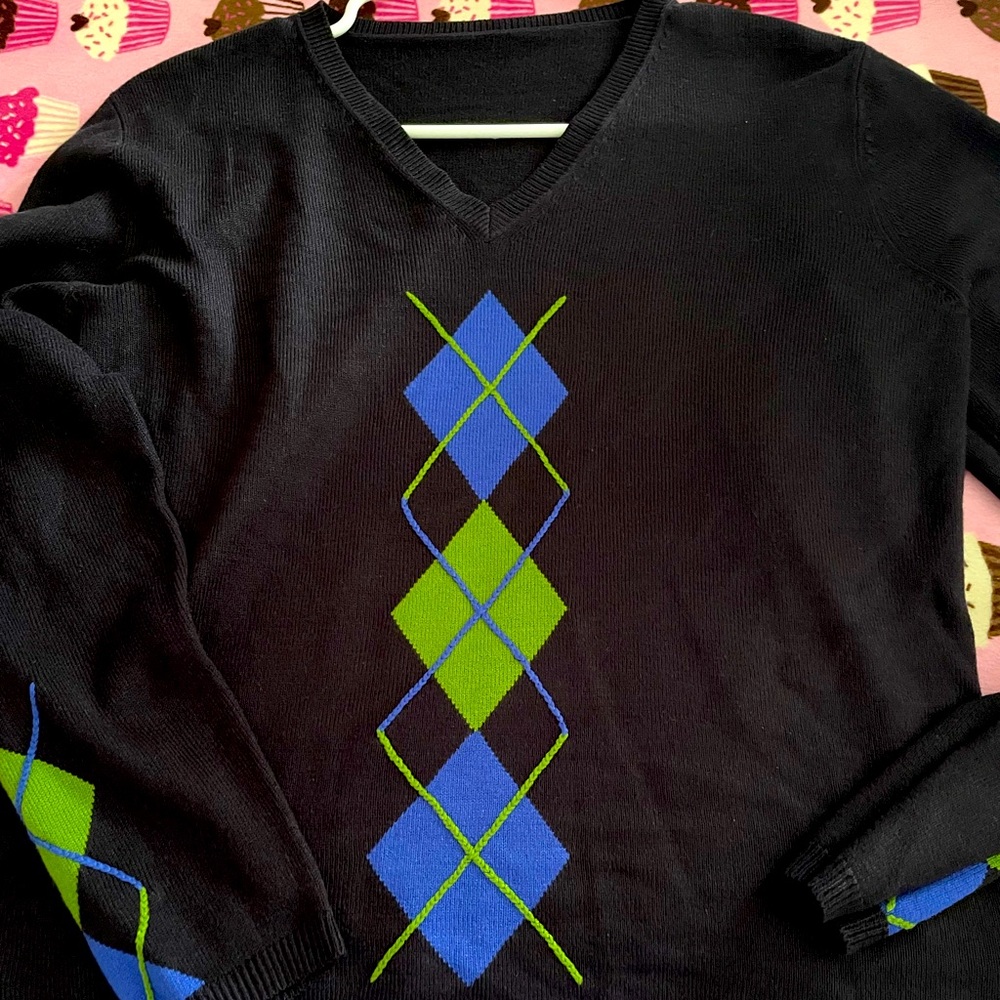 v neck navy blue sweater.